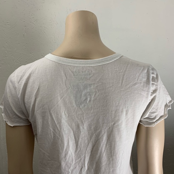 3/$30 - FRIENDS Central Perk T-shirt Size M - Picture 10 of 11